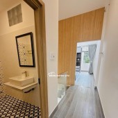 Bán nhà giá tốt nội thất đẹp DT: 69 Nguyễn Văn Đậu, P.6, Q. Bình Thạnh giá: 9,3  tỉ