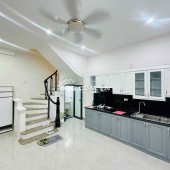 CHỈ HƠN 5 TỶ – NHÀ SÁT VÁCH BÁCH – KINH – XÂY -  LÊ THANH NGHỊ – HIẾM CÓ KHÓ TÌM – KHÁCH PHẢI THẬT NHANH!