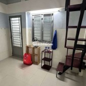 Cho Thuê Phòng trọ kiểu CCMN Quận 4 mới chỉ hơn 2 triệu/tháng, có lầu ở được 2 người.