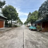 Chủ cần tiền kinh doanh bán gấp đất nền giá 700 triệu nằm ngay khu công nghiệp, sổ hồng riêng