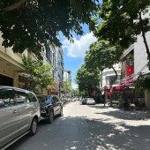 Ôtô tránh Phạm Tuấn Tài (Hoàng Quốc Việt) 58m/5Tầng/MT 5m 32 Tỷ, Ngõ To Hơn Phố
