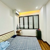 NGÕ NÔNG GẦN PHỐ - VÀI BƯỚC CHÂN RA  HỒ ĐIỀU HOÀ - NHÀ ĐẸP Ở LUÔN - TẶNG NỘI THẤT.