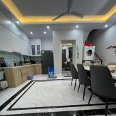 Bán Nhà Trương Định, Hai Bà Trưng - Gần Phố - Thang Máy - Ở Ngay - 36m, 5 Tầng - Nhỉnh 9 Tỷ.