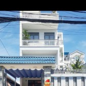 Cần bán gấp nhà đẹp 12tỷ8 quận Bình Tân, 8x22m, sổ đỏ chính chủ, liên hệ gặp anh Dũng