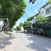 Bán đất 100m² MT Huỳnh Ngọc Huệ