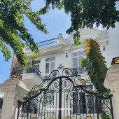Sỡ hữu ngay toà nhà CHDV nằm trong khu phố Tây An Thượng, TP. Đà Nẵng