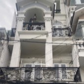 NHÀ BÁN ĐƯỜNG TRẬN THỊ TRỌNG NGANG 4X15M, GIÁ 9  TỶ 500, NHÀ GẦN BÁCH HÓA XANH