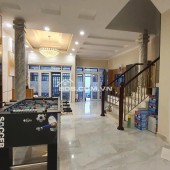 114m2 ngang 6.5m, hẻm thông Hai Bà Trưng, Q1, 4 tầng SHR, giá 28.5 tỷ, đầu tư kinh doanh hiếm
