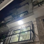 mua nhà tặng nội thất chỉ 5x tỷ bồ đề long biên ô tô đi lại thông thoáng