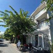 Siêu phẩm nhà 3 mặt tiền đường Trường Chinh nở hậu đang cho thuê.