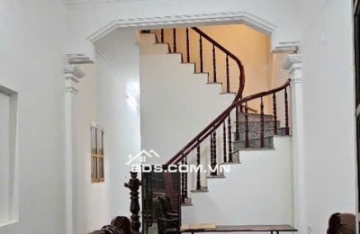 Bán nhà đẹp trung tâm Ngô Quyền – Hà Đông | 45m² – Mặt tiền 3,9m – Giá chỉ 8,3 tỷ