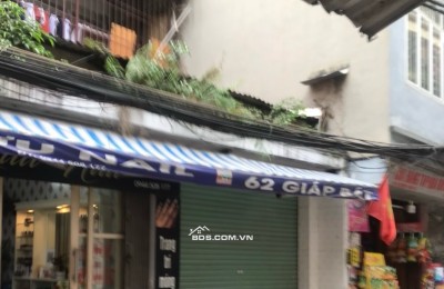 Bán Nhà Mặt Đường Phố Giáp Bát. Dt. 87m2. Mặt Tiền 6.2m