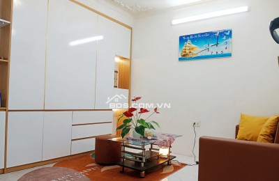 Nhà Đẹp Ở Luôn Tôn Đức Thắng, Đống Đa 40m, tầng 1, giá 2,88 tỷ