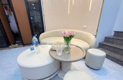 Nhà Đẹp Ngõ Linh Quang, Đống Đa 31m, 5 tầng, mt 4m, giá 9.3 tỷ