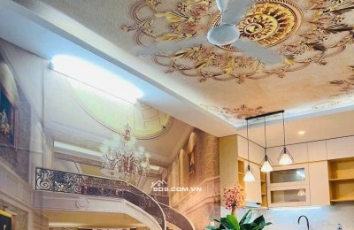 Nhà Đẹp Gần Đường Ô TÔ Lạc Trung, Hai Bà Trưng 70m, tầng 1, giá 4.55 tỷ.