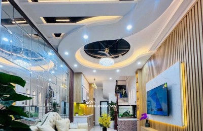 Nhà Đẹp Gần Đường Ô Tô,  Dốc Thọ Lão 25/27m, 4  tầng,  mt 4m, giá 8.3 tỷ.