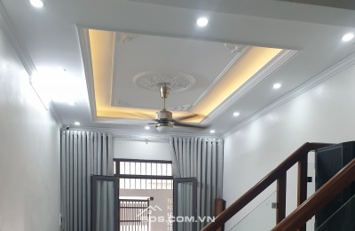 BÁN NHÀ ĐẸP 2.84 TỶ 3 TẦNG 50M2 NGÕ CỰC NGẮN ĐƯỜNG ĐIỆN BIÊN