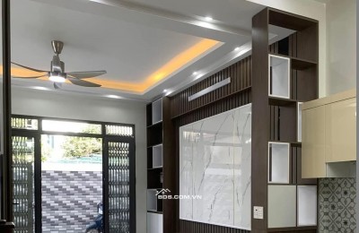 BÁN NHÀ ĐẸP 2.35 TỶ 3 TẦNG 50M2 ( ĐÔNG BẮC ) NGÕ PHÙ NGHĨA