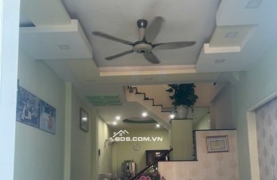 BÁN NHÀ ĐẸP 3 TẦNG HXH GẦN NGUYỄN DUY TRINH, LÃ XUÂN OAI CHỈ 5.5 TỶ
