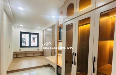 BÁN NHÀ 2 MẶT TIỀN đường Hoà Hưng Quận 10