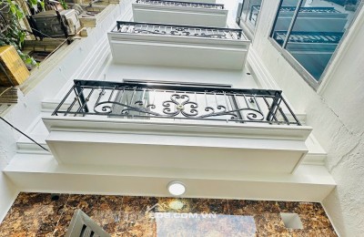 Chính chủ caàn nhượng  lại căn nhà tại ngõ 282 Kim Giang, DT36m2, 4 tầng giá 7,6 tỷ.