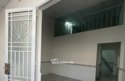 Nhà ngay chợ Hiệp Bình dt 5x12 trệt lầu giá có hơn 4 tỷ