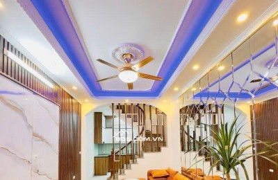 NHÀ ĐẸP LĨNH NAM – 30M² – GẦN PHỐ – CHỈ 5 TỶ -  SỔ ĐỎ SANG TÊN NGAY