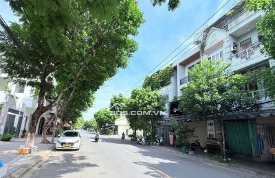 Bán đất 100m² MT Huỳnh Ngọc Huệ