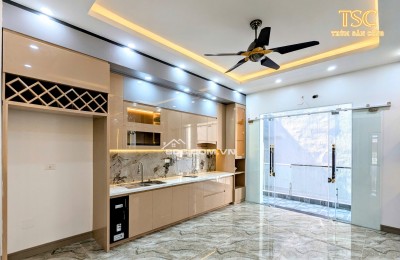 Bán nhà , tô vũ văn cao , thang máy , xây mới