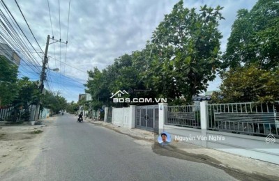 SIÊU PHẨM HIẾM - LÔ GÓC MẶT TIỀN BÌNH KỲ KẸP KIỆT 4M, GIÁ RẺ HƠN ĐẤT KIỆT