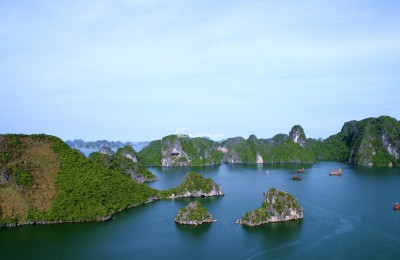 crytal holiday habour Vân Đồn chỉ từ 1,9 tỷ view vinh 2 mặt biển , chuẩn thiết kế 5 sao