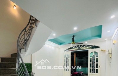 Nhà Đẹp Lạc Long Quân Nhỉnh 4 Tỷ