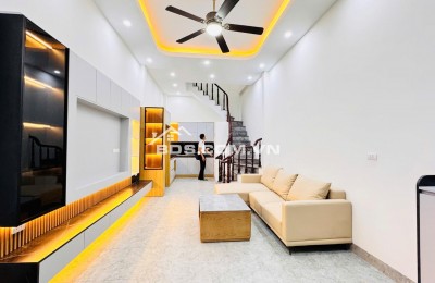  SIÊU PHẨM NHÀ DÂN XÂY Ở KHƯƠNG HẠ – KHUÔN VÀNG THƯỚC NGỌC – ĐẸP XINH LUNG LINH