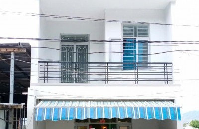 Bán Nhà 2 Tầng Cách Đường Ngô Đến 300m, Cách Đường 2/4 1km, Diện tích 50 m2 Giấy tờ tay có phường xác nhận nhà ở