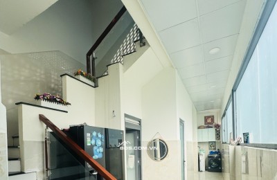 BÁN NHÀ LÔ GÓC 2 MT ĐƯỜNG SỐ 8, LINH XUÂN