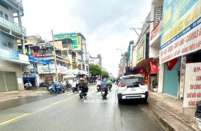 HẺM XE HƠI CMT8 GẦN MẶT ĐƯỜNG- GIÁP QUẬN 3- QUẬN 10- 10.x tỷ