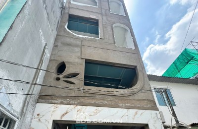 Nhà phố hiện đại đang hoàn thiện nội thất – Lô nhì mặt tiền HXH H.Tấn Phát, Quận 7-Giá rẻ