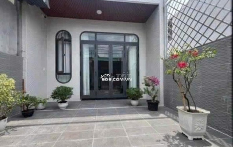 KÈO THƠM  CĂN NHÀ CẤP 4 SỔ RIÊNG THỔ CƯ Chiều Dài 25M GIÁ 1.43 TỶ