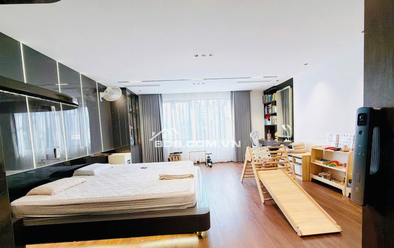 Nhà Đẹp Ô TÔ Vào Nhà, Lạc Trung, Hai Bà Trưng 70m, 8 tầng, mt 5.4m, giá 29.8 tỷ.