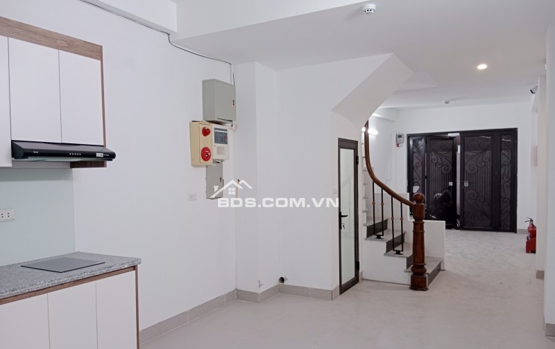 Bán Nhà Dòng Tiền Trương Định 42m, 5 tầng, mt 3,5m, giá 10.75 tỷ.