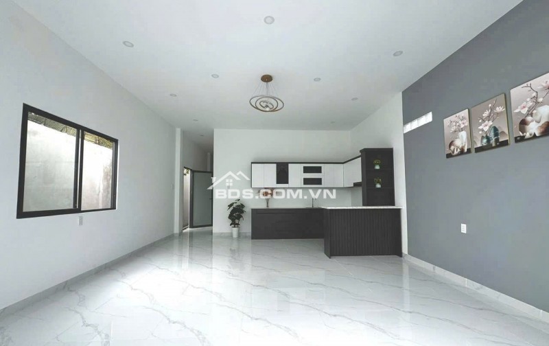 KÈO THƠM CĂN NHÀ CẤP 4 XÂY MỚI, GIÁ 1.43 TỶ, CÁCH CẦU HOÁ AN 15 PHÚT
