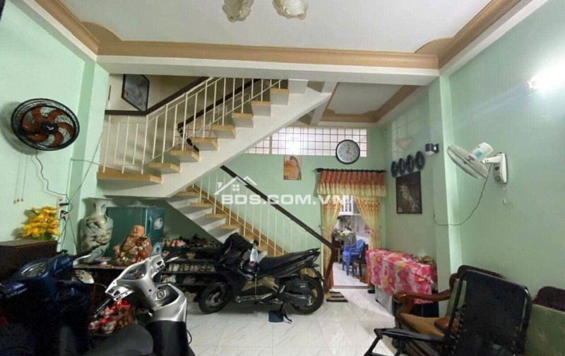 Bán nhà Phú Nhuận Nguyễn Thượng Hiền ngang 4,8m dài 10m 3 tấm BTCT hoàn công đủ