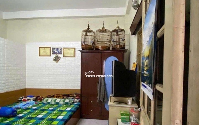 Bán nhà Phú Nhuận Nguyễn Thượng Hiền ngang 4,8m dài 10m 3 tấm BTCT hoàn công đủ
