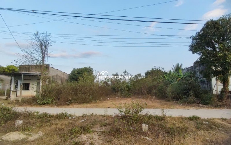 Bán Gấp Lô Biệt Thự Diên Khánh, thổ cư ngang 20m, đường betong 5m, qh 8m, gần chợ, trường, ubnd