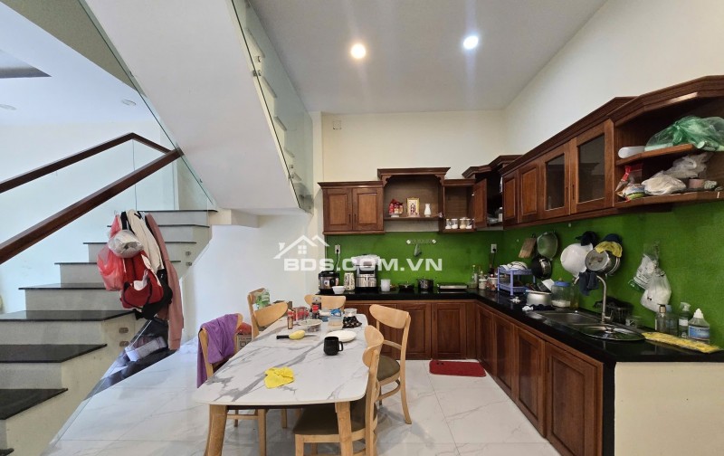 Bán nhà 3 TẦNG 3 MÊ kiệt Ô TÔ 5m K155 Trân Đình Nam