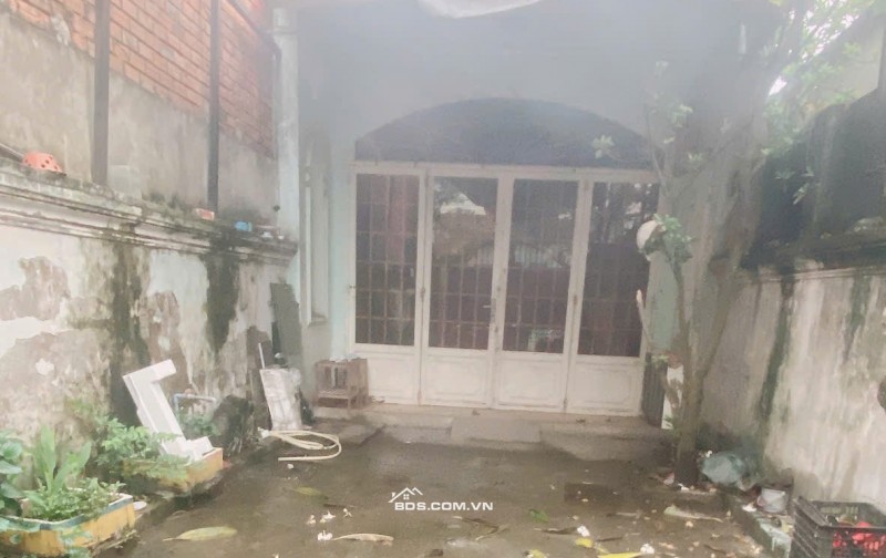 Căn nhà 4x28, CN 103m2. : 4 tỷ 650 triệu,