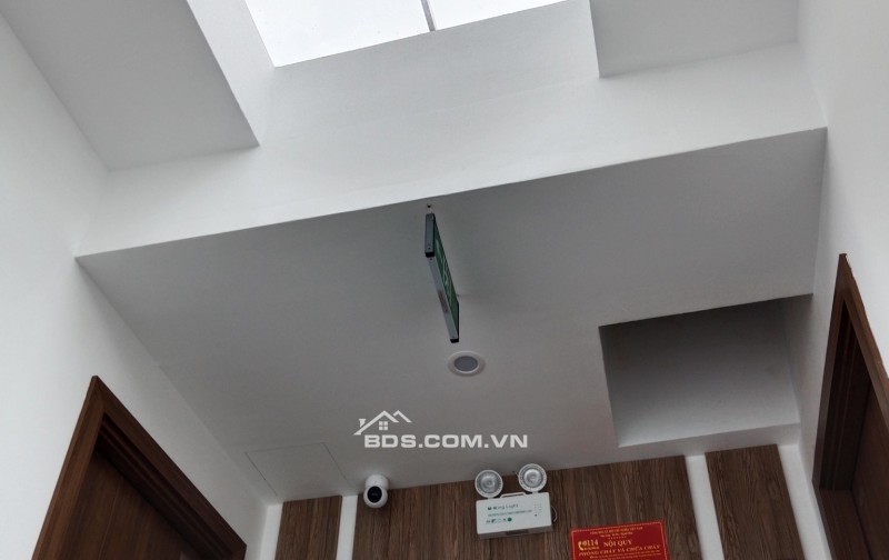 Bán Nhà Dòng Tiền Trương Định 42m, 5 tầng, mt 3,5m, giá 10.75 tỷ.