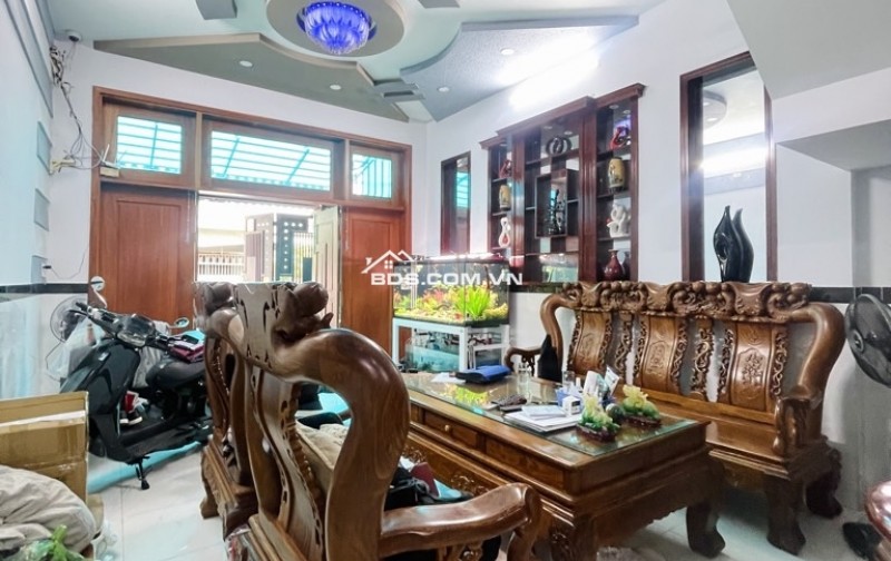 #QUẬN 12 #TRƯƠNG THỊ HOA #NHÀ ĐẸP 3 LẦU #ĐẤT 64M2 #TẶNG FULL NỘI THẤT #GIÁ 6,5 TỶ
