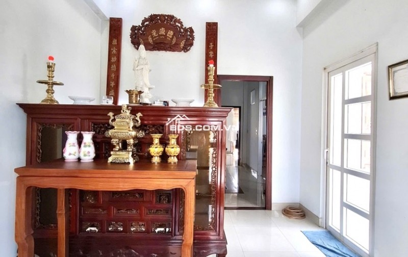 NHÀ ĐẸP 3 TẦNG – HƯNG LÂN, BÀ ĐIỂM HÓC MÔN - 98m2 - 6.99 tỷ  1 trệt, 2 lầu, sân thượng | 5PN + 1 Phòng thờ + 1 Phòng gym