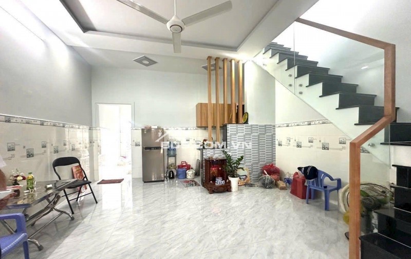 Siêu phẩm khu vực Cổ Nhuế, Bắc Từ Liêm, 3 bước ra phố, ngõ ô tô tránh, 70 m2, mặt tiền 8m,. Mặt tiền 8m. Giá 28 x tỷ